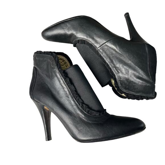 Te Casan Ruffled Slip On Heeled Ankle Boot Black Size 8/38 - Picture 5 of 10